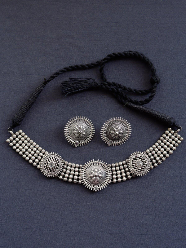 Silver Toned (Oxidized) Stud and Chocker - J17 Label Veena