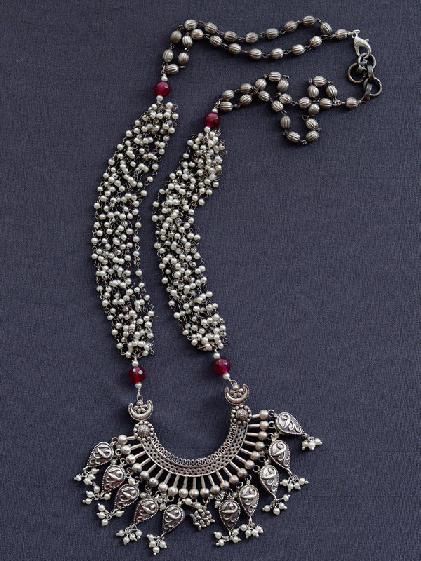 Silver Toned (Oxidized) Necklace With Red Beads - J12 Label Veena