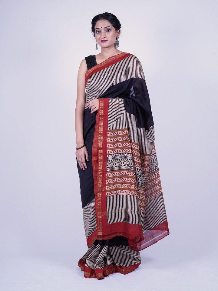 Handwoven Black Maheshwari Silk Saree - S35 Label Veena