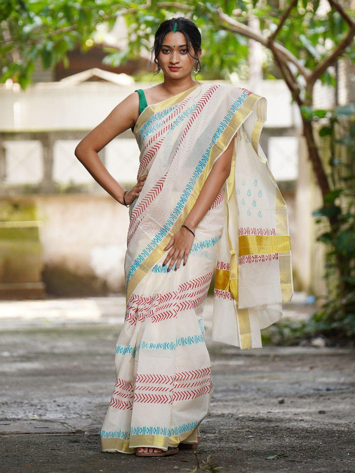 White Kasavu Handloom Saree - S26 Label Veena